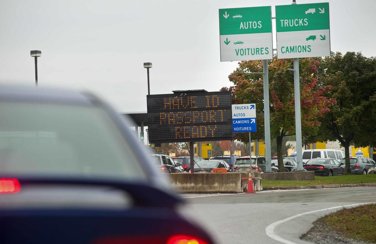 https://www.thestar.com/news/cannabis/2018/09/13/canadians-who-smoke-marijuana-legally-or-work-or-invest-in-the-industry-will-be-barred-from-the-us-customs-and-border-protection-official.html