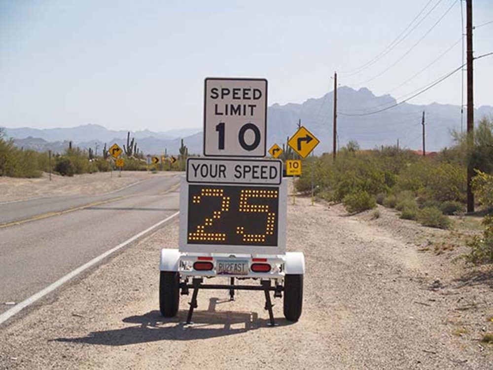 https://nationalpost.com/news/world/how-roadside-speed-signs-in-the-u-s-could-be-tracking-you-using-canadian-made-tech