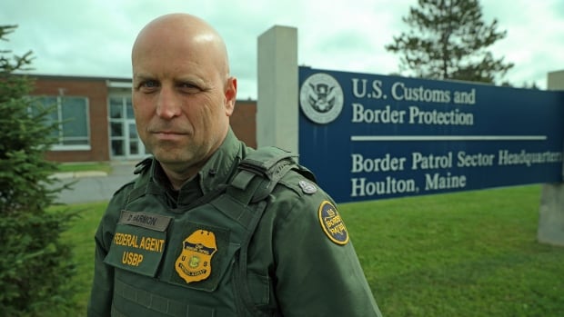 https://www.cbc.ca/news/world/national-illegal-border-crossing-us-from-canada-1.4863636